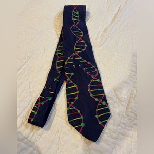 RM STYLE DNA Patterned Navy Silk Tie